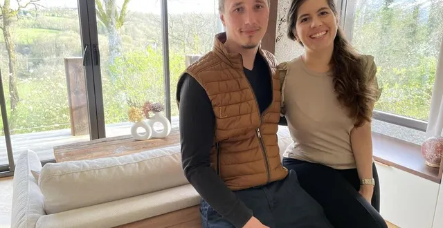 photo  aurélien lechat, menuisier près d’alençon, a rénové une maison de charme sur une colline de saint-céneri-le-gérei. il a notamment été aidé par sa compagne, denise leluc.  &copy;  ouest-france 