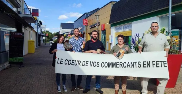 photo  soumia et sébastien collet, damien ragot, stéphanie et hubert tollet  &copy;  sargé tradition 