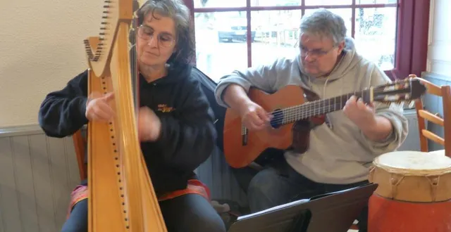 photo  depuis dix ans, louise et patrick marty gèrent le centre musical international de roussigny, apportant la culture en milieu rural.  &copy;  ouest-france 