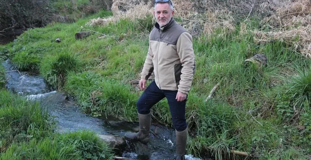photo  julien garnavault, adjoint au maire en charge du « poumon vert » d’oizé (sarthe), site exceptionnellement ouvert ce samedi 13 avril 2024 pour une journée de découverte et un chantier citoyen.  &copy;  archives ouest-france 
