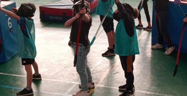 photo  les enfants pourront s’essayer à de nombreuses pratiques sportives, en profitant des équipements des villes et villages alentour.  &copy;  ouest-france 