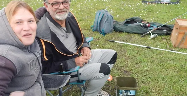 photo  quelques-uns des pêcheurs réunis à l’étang.  &copy;  le maine libre 