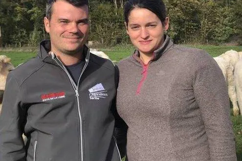 photo  adrien langot, nouveau président, et son épouse adeline.  &copy;  archives ouest-france 