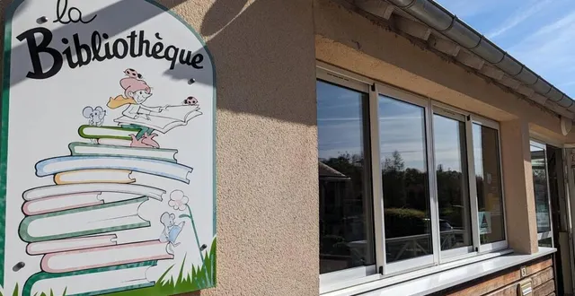 photo  la bibliothèque municipale est gérée actuellement par une douzainede bénévoles.  &copy;  ouest-france 