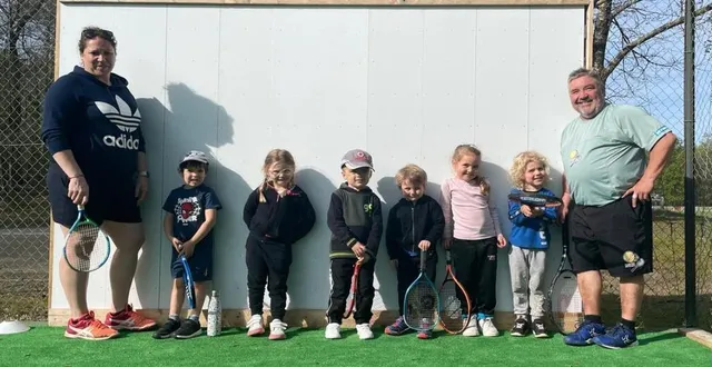 photo  les enfants apprennent les gestes de base en toute simplicité.  &copy;  maine libre 