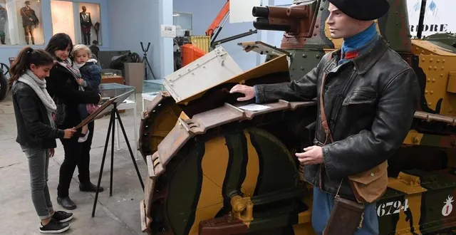 photo  ces visites sont l’occasion de découvrir autrement les collections du musée.  &copy;  archives co 