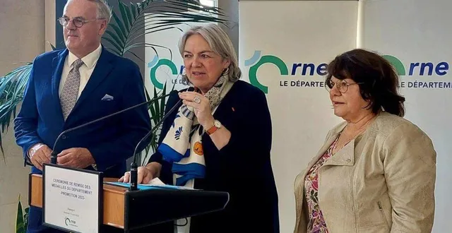 photo  christophe de balorre et valérie alain ont retracé le parcours de monique duis.  &copy;  conseil départemental 