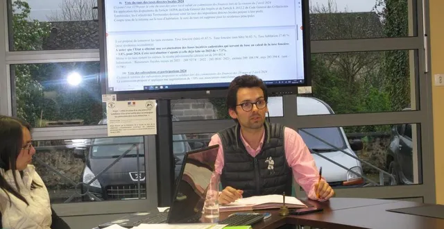 photo  le conseil municipal s’est réuni lundi 8 avril 2024, sous la présidence du maire, jérôme prémartin.  &copy;  ouest-france 