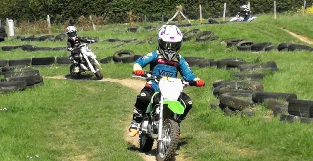 photo  d’avril à début novembre, découverte du motocross pour les 6-12 ans au club des mini verts, au lieu-dit le fief, le samedi de 14 h à 18 h. renseignements : 06 88 70 42 33.  &copy;  ouest-france 