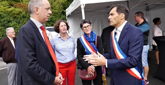 photo  le préfet de l’orne était venu inaugurer la maison france services, en septembre 2022, et avait félicité la commune rurale pour son dynamisme.  &copy;  archives ouest-france 