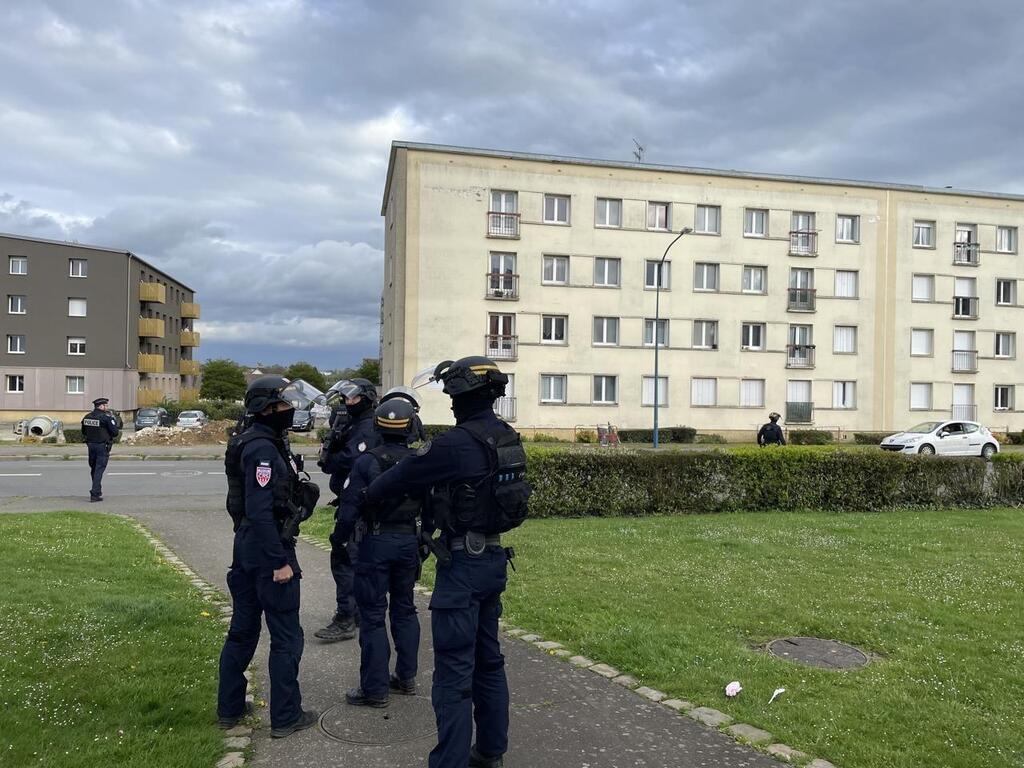 « Opération coup de poing » au quartier Saint-Michel de Flers : près de ...
