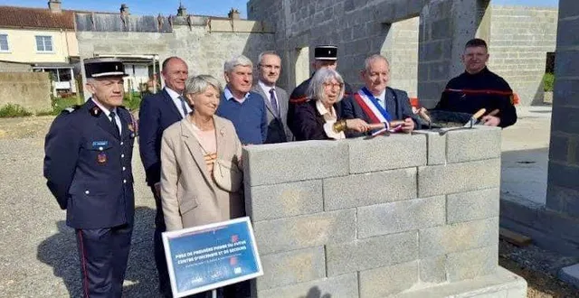 photo  la pose de la première pierre a eu lieu vendredi dernier.  &copy;  le maine librel 