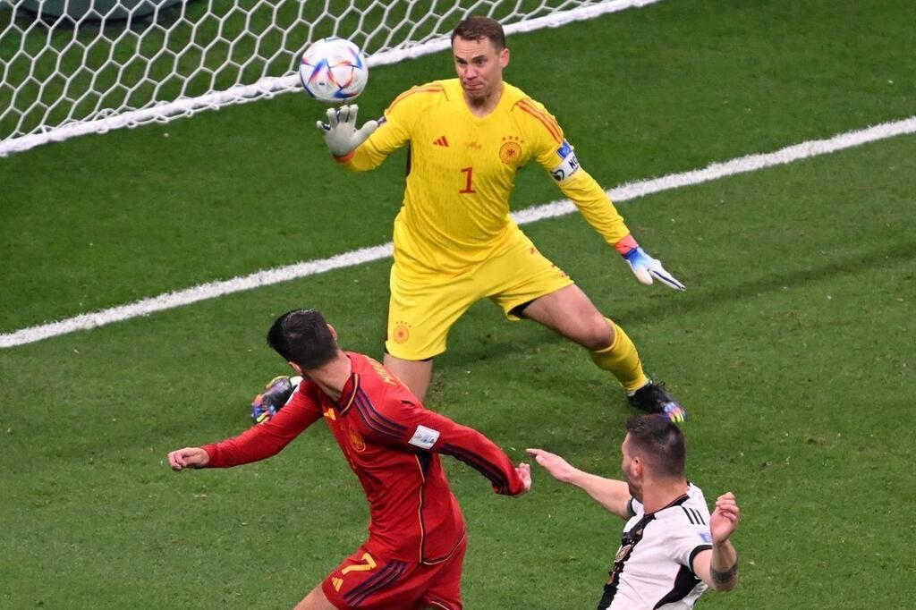 Football. Pour Mario Gomez, « Manuel Neuer est au même niveau que ...