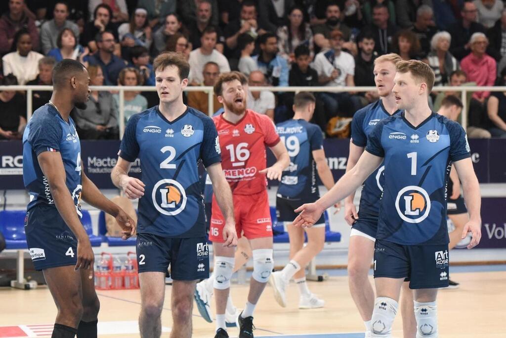 Volley Saint Nazaire Carte Tourcoing Et Rejoint Tours En Finale Du Championnat De France