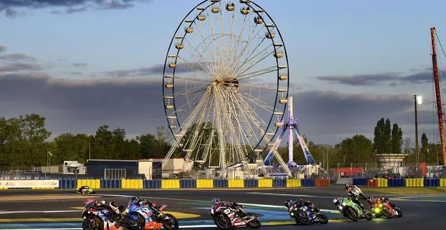 photo  en s’imposant ce dimanche 21 avril 2024 au mans, suzuki est désormais la marque avec le plus de victoires lors des 24 heures motos.  &copy;  marc ollivier / ouest-france 