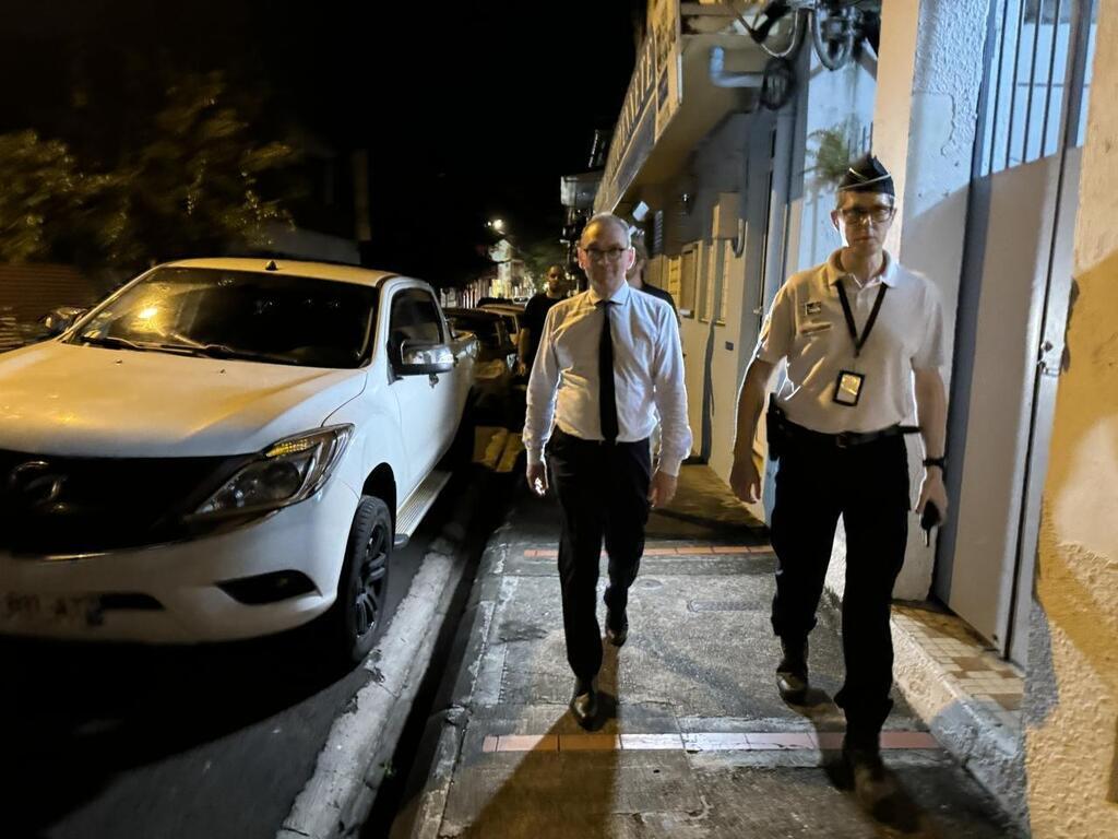 REPORTAGE. En Guadeloupe, le couvre-feu est entré en vigueur dans le ...