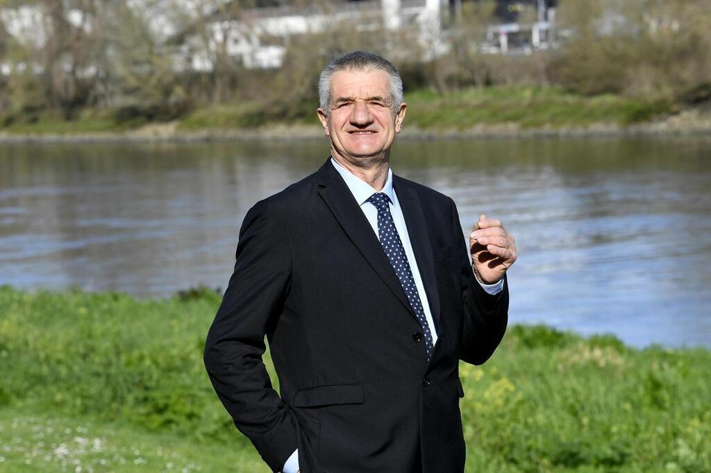 Europ Ennes T Te De Liste De Lalliance Rurale Jean Lassalle Sera