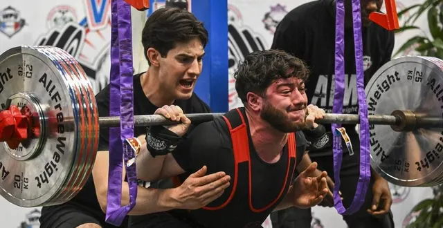 photo  auré chéreau a soulevé 215 kg en squat.  &copy;  le maine libre - denis lambert 