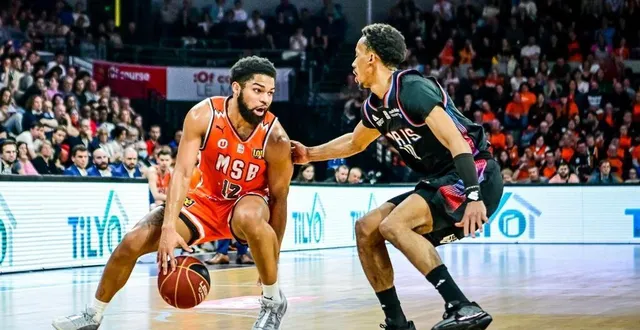 photo  trevor hudgins et ses coéquipiers du msb vont jouer un vrai match couperet au portel dans l’optique des playoffs.  &copy;  archives le maine libre - yvon loué 