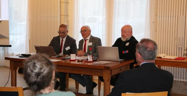 photo  la société des membres de la légion d’honneur en sarthe a tenu son assemblée générale, au lude, samedi 27 avril.  &copy;  ouest-france 