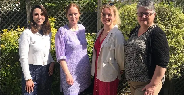 photo  de gauche à droite : julie lebreton, lise beltzung, margot daubas et françoise collet beslin.  &copy;  ouest-france 