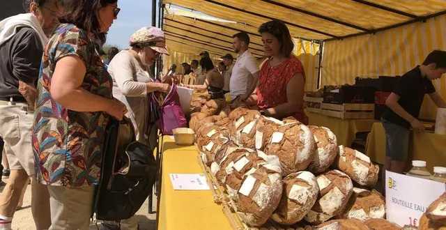 photo  la traditionnelle fête du pain attire toujours de nombreux visiteurs à l’arche de la nature.  &copy;  archives le maine libre 