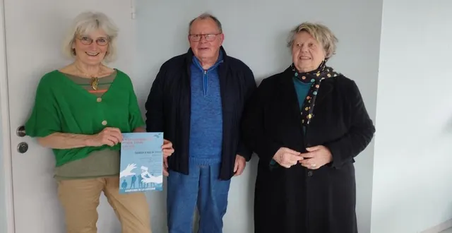 photo  mireille thiesse, michel lustière et eliane le foll présentent l’affiche de « l’équarrissage pour tous », de boris vian.  &copy;  ouest-france 
