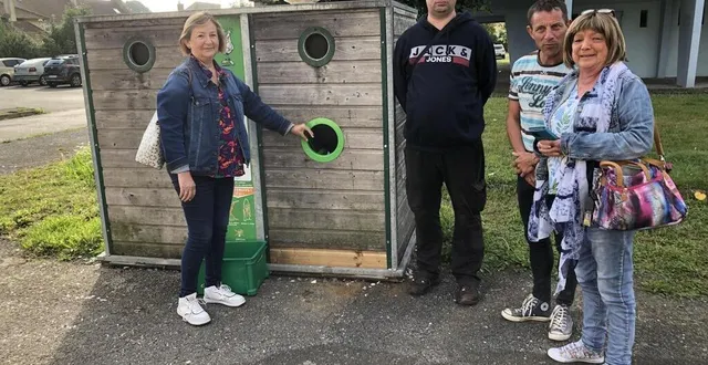 photo  le syndicat des déchets, le sitcom, et l’association apf france handicap, ont travaillé ensemble pour adapter les premiers conteneurs à bouteilles aux personnes de petite taille ou en fauteuil roulant.  &copy;  ouest-france 