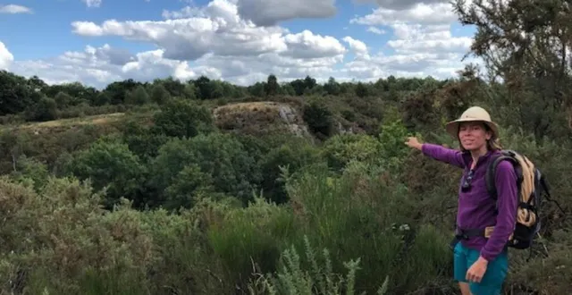 photo  valérie daumail, directrice adjointe du cpie des collines normandes, est adepte des vacances à pied et à vélo.  &copy;  archives 