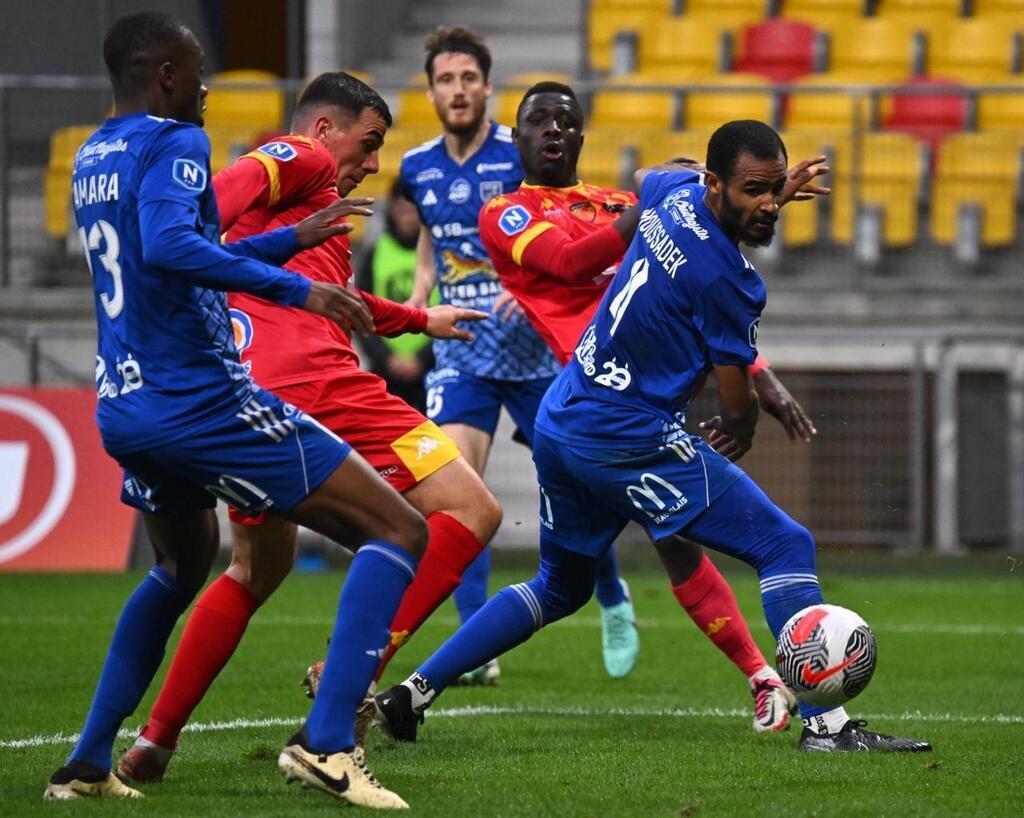 Football National Impérial Depuis Deux Mois Le Mans Fc Lest Un Peu Moins Face Aux Le 0990