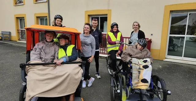 photo  les résidents de retour après une boucle de 30 minutes (5,4 km), avec valentin (au centre) et laëtitia (à droite).  &copy;  ouest-france 