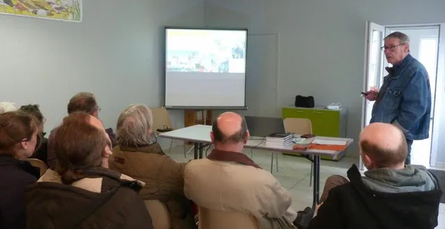 photo  alain gossart, président de la fondation jean-jousse fait le bilan des activités et annonce les projets de la nouvelle saison touristique.  &copy;  le maine libre 