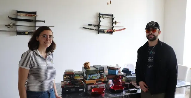 photo  éloïse faucrot et vincent de maeyer, passionnés de jeux de rôle, ont créé une association à précigné.  &copy;  ouest-france 