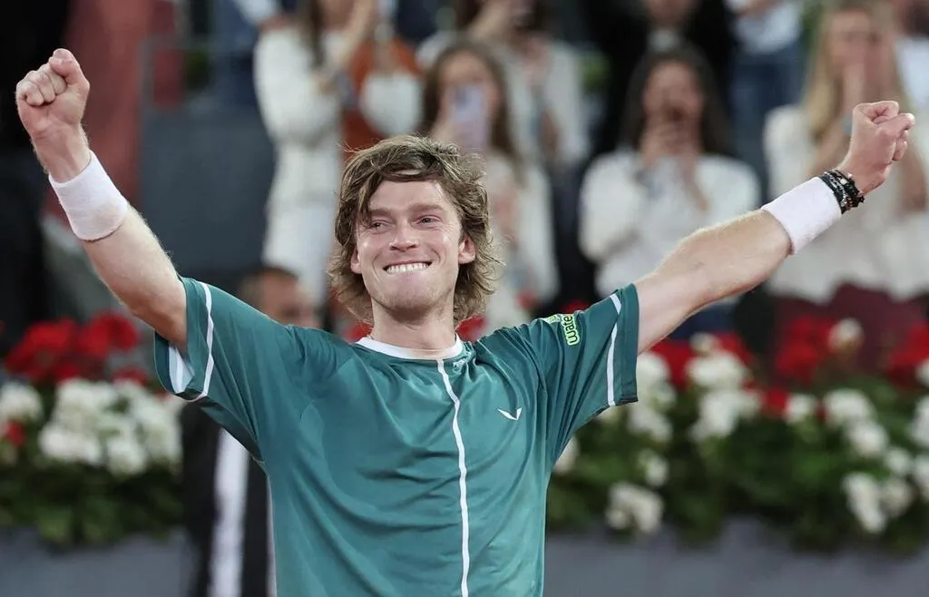 Madrid. Andrey Rublev domine AugerAliassime et s’adjuge un deuxième