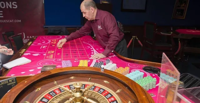 photo  tandis que plusieurs casinotiers sont attendus au lion-d’angers début juin pour définir les contours du projet, la municipalité de craon a aussi fait part de son intérêt pour l’installation d’un casino.  &copy;  archives david ademas/ouest-france 