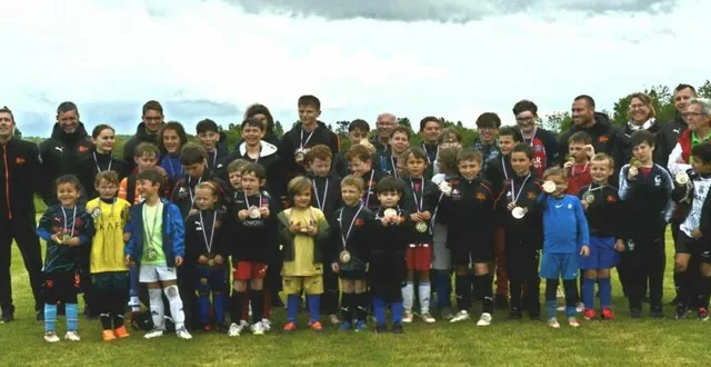 photo  les enfants sont repartis avec une médaille et plein de souvenirs.  &copy;  le maine libre 