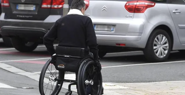 photo  l’accessibilité des commerces aux personnes handicapées reste une priorité du gouvernement.  &copy;  photo d’illustration le courrier de l’ouest – marie delage 