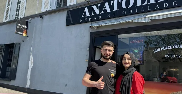 photo  yusuf gec et sa compagne nisa gec ont rouvert un kebab à alençon (orne).  &copy;  ouest-france 