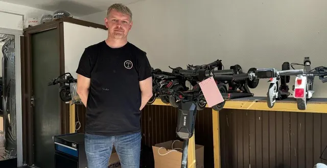 photo  alexandre vrac, gérant de trott’issime, a déménagé sa boutique dans le quartier de montsort à alençon (orne).  &copy;  ouest-france 