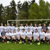 photo une partie des féminines réunie au stade de malicorne-sur-sarthe.