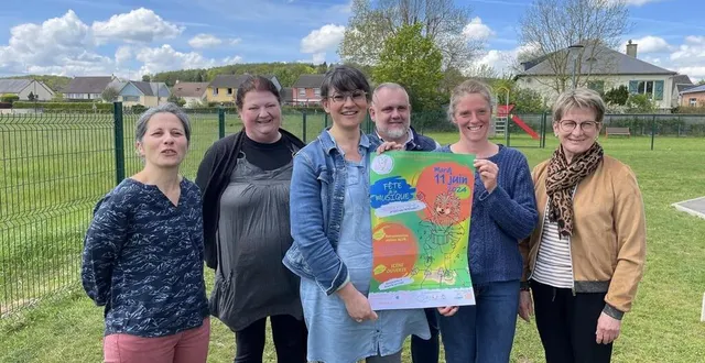 photo  jo davy, président de l’alvr (à droite), les membres de l’alvr et mickaël denis, le maire délégué de ségrie-fontaine, organisent la fête de la musique, mardi 11 juin 2024.  &copy;  ouest-france 