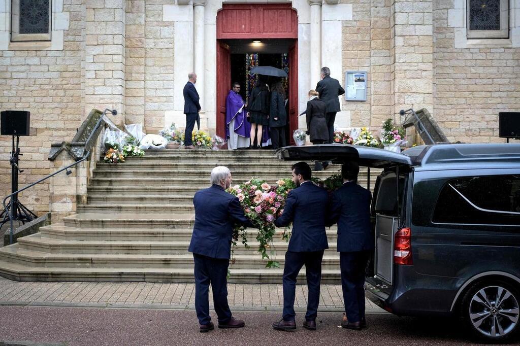 Funérailles de Bernard Pivot ses proches lui rendent un ultime