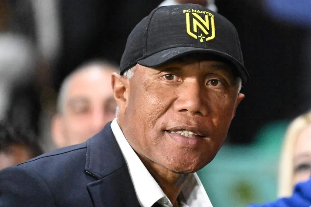 Émeutes en NouvelleCalédonie Antoine Kombouaré oscille entre