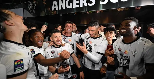 photo  esteban lepaul, justin kalumba, farid el melali, pierrick capelle, zinedine ferhat et abdoulaye bamba ont joué des rôles importants dans la saison angevine.  &copy;  photo co - josselin clair 