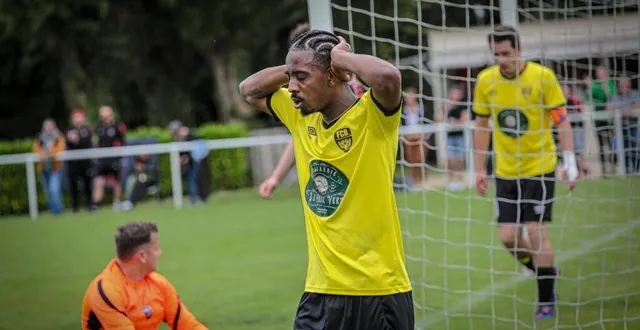 photo  le bressuirais benchaher sandati a multiplié les débordements sur son aile droite, mais n’a trouvé la faille qu’au bout du temps additionnel, après plusieurs occasions manquées.  &copy;  co - jordan magneron 