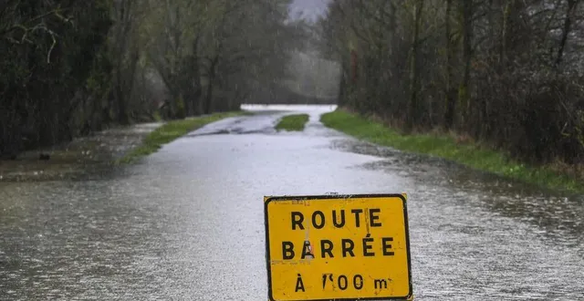photo  des routes avaient déjà été inondées fin février 2024, comme ici à la chartre-sur-le-loir.  &copy;  archives le maine libre - denis lambert 
