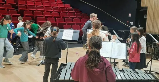 photo  répétition avant la soirée de samedi.  &copy;  le maine libre 