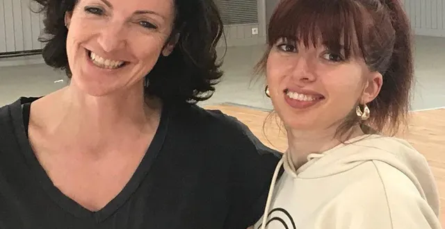 photo  audrey (à gauche) et maëva, deux des organisatrices du gala.  &copy;  ouest-france 