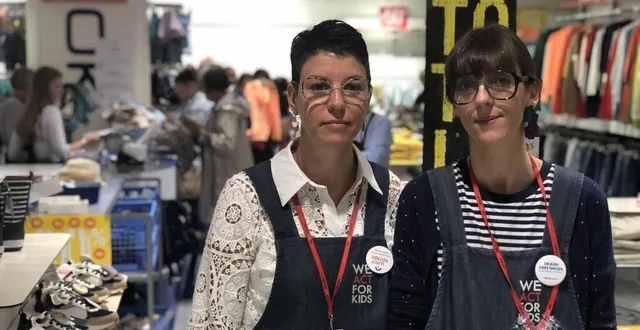 photo  la boutique okaïdi de la galerie aushopping est placée sous la responsabilité de delphine et de son adjointe céline.  &copy;  le maine libre 