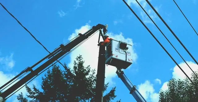 photo  depuis vendredi 24 mai 2024, enedis a mis en marche le nouveau réseau électrique de la commune de parcé-sur-sarthe.  &copy;  ouest-france 